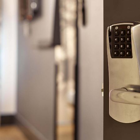 B&B Hotel Avignon Sud Parc Des Expositions Екстериор снимка