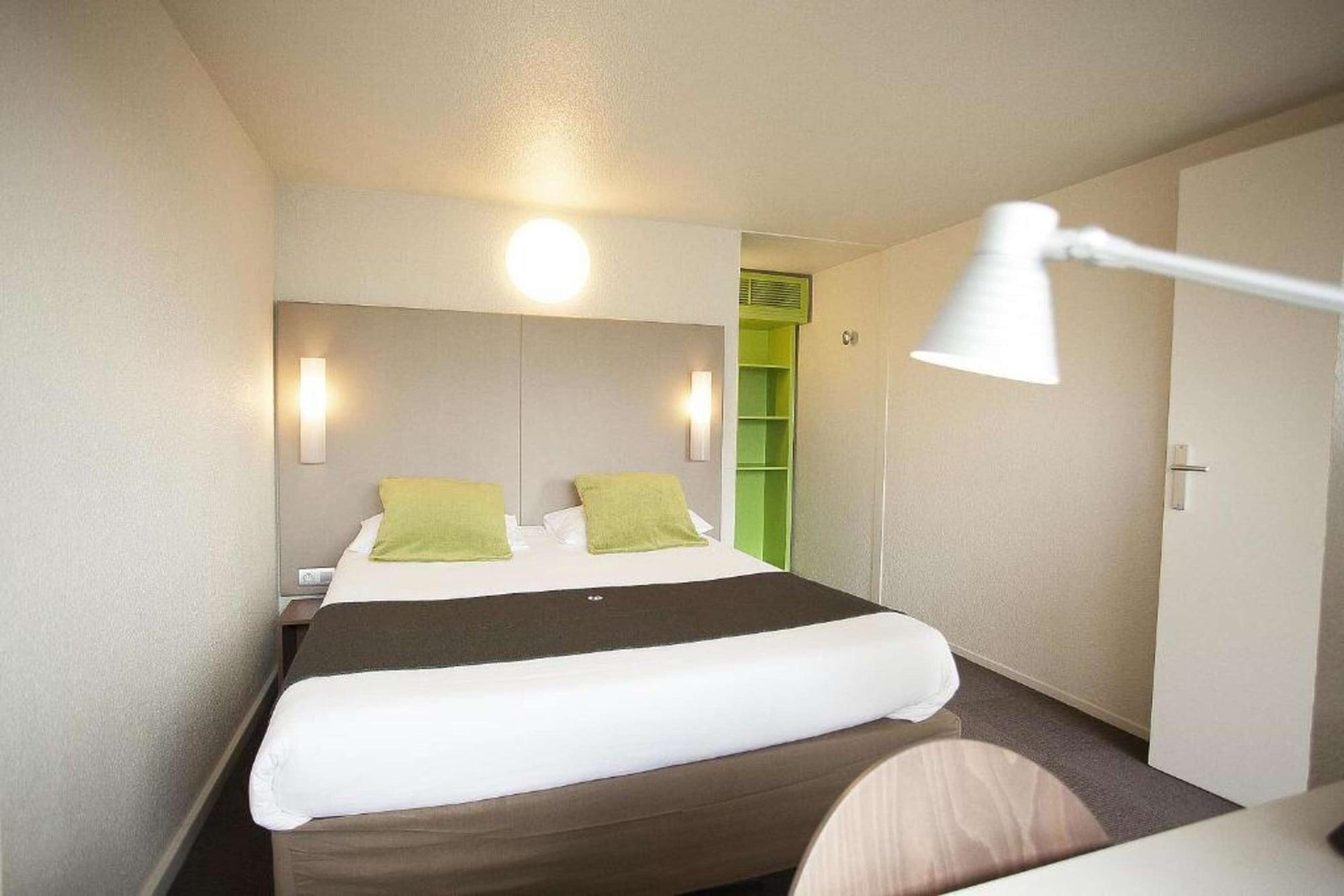 B&B Hotel Avignon Sud Parc Des Expositions Екстериор снимка