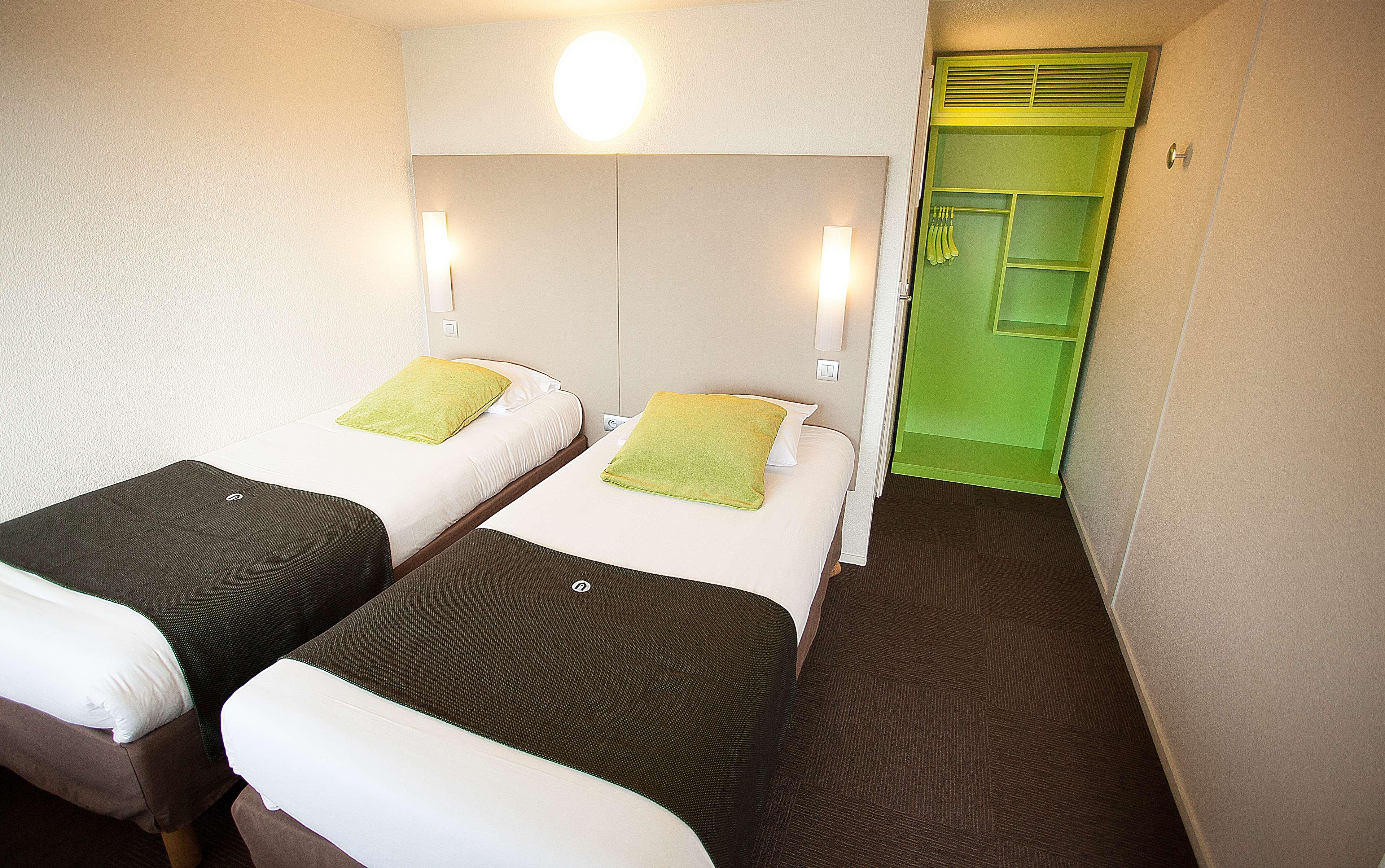B&B Hotel Avignon Sud Parc Des Expositions Екстериор снимка