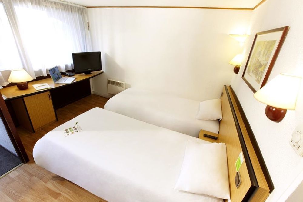 B&B Hotel Avignon Sud Parc Des Expositions Екстериор снимка